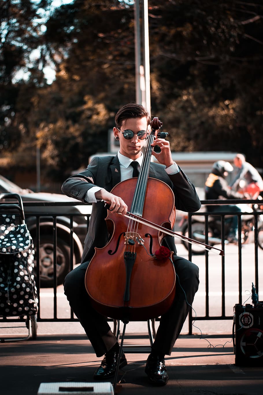 man, person, music, musician, bowed string instrument, boy, cello HD wallpaper