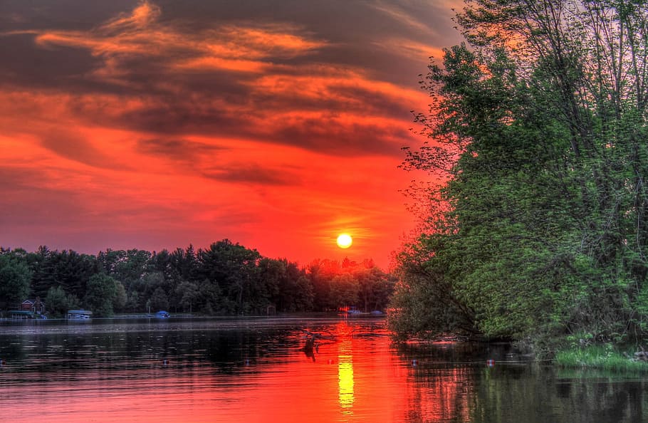 Scenic View of Lake during Sunset, bright, calm, clouds, dawn HD wallpaper