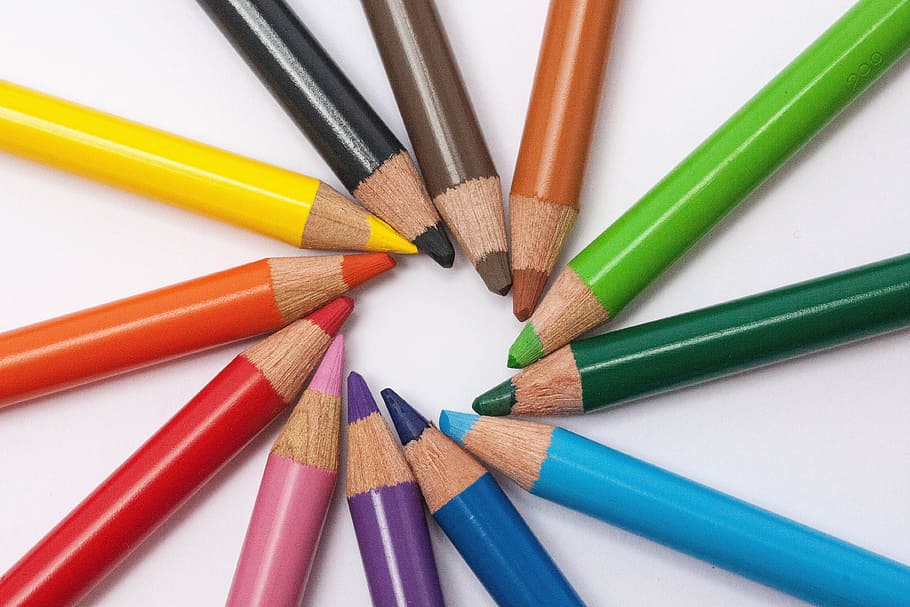 assorted-color pens, colored pencils, colour pencils, star, color circle