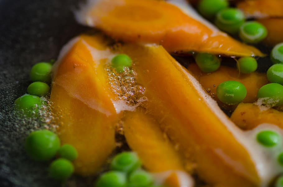 food, healthy, vegetables, beans, boiling, bubbles, colors, cooking HD wallpaper