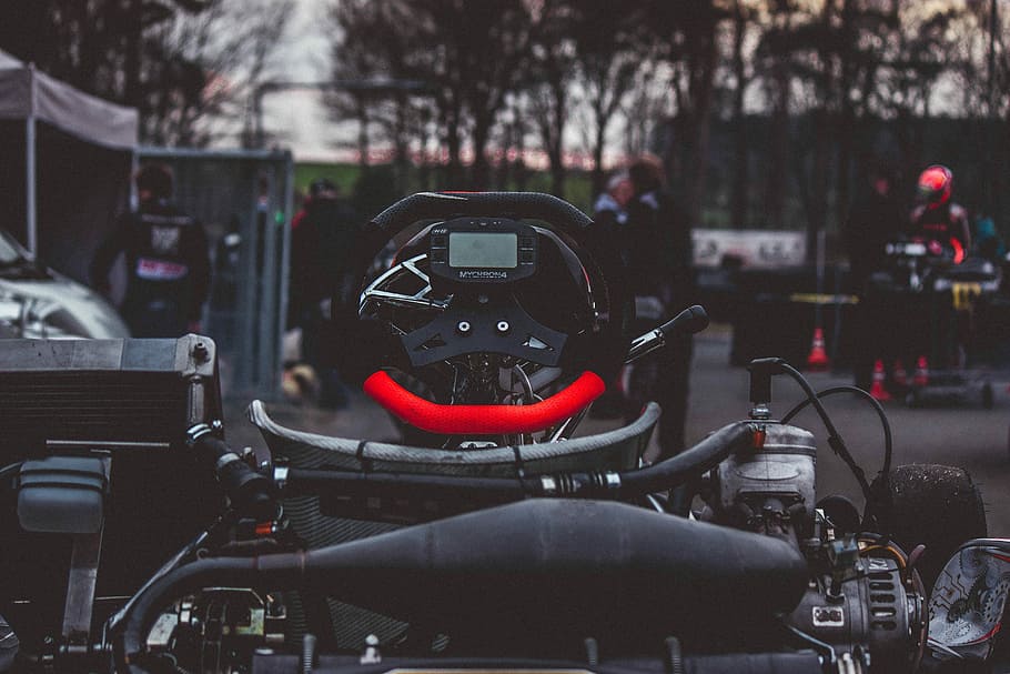 black and grey vehicle steering wheel photo, close-up photo of black go-kart, HD wallpaper