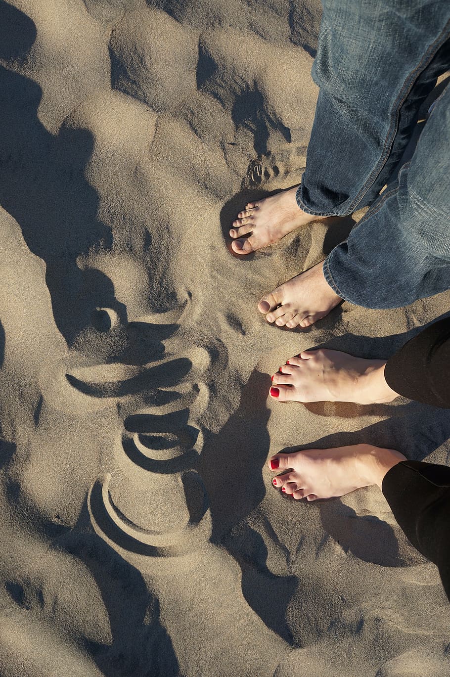 1284x2778px | free download | HD wallpaper: california, beach, feet