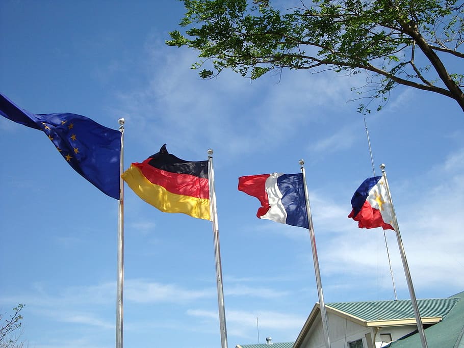 sky, clouds, flags, tree, summer, spring, isolated, flying HD wallpaper