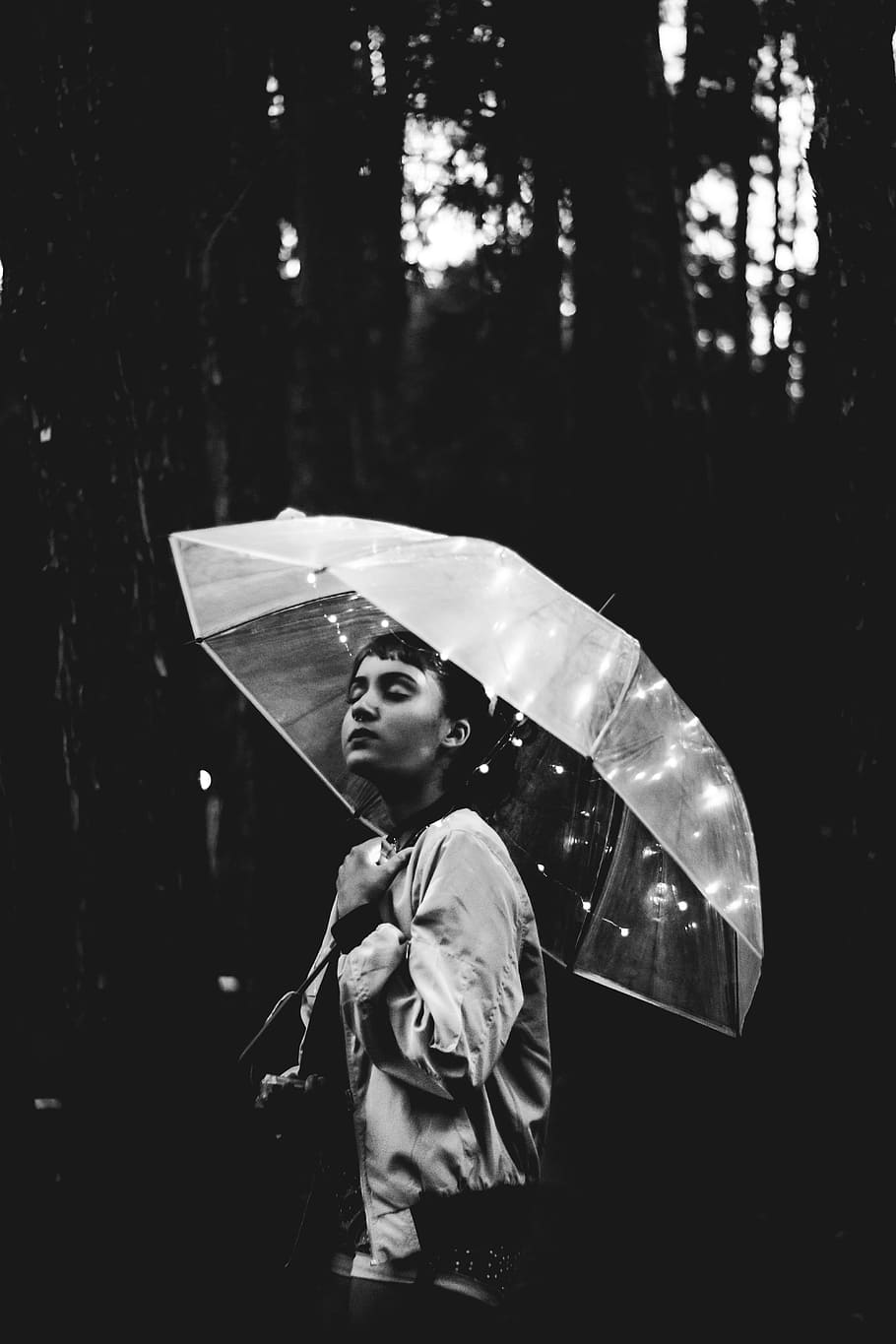 Grayscale Image of Woman Walking Through the Rain While Holding Umbrella, HD wallpaper
