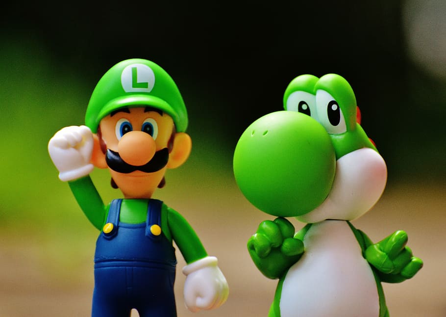 Nintendo Luigi and Yoshi amiibo figures, yoschi, funny, colorful, HD wallpaper