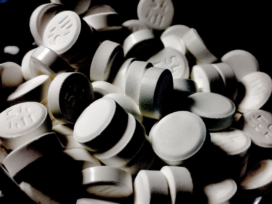 white medication pill lot, up close, drugs, pile, subutex, suboxone, HD wallpaper