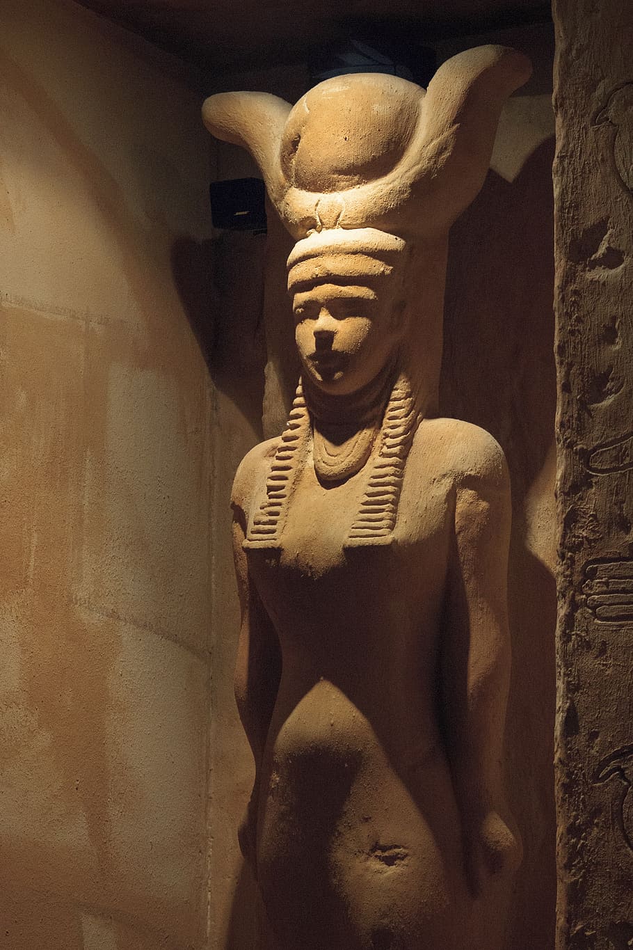 egyptian statue, exegypt, pub, salento, jerseys, lecce, puglia, HD wallpaper