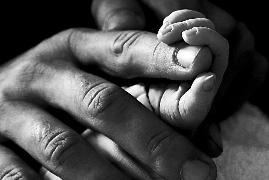 grayscale photography of human fingers, hands, handyman, son HD wallpaper