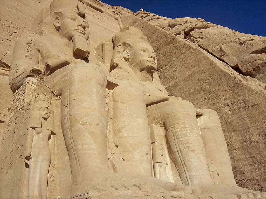 architectural photography of sand temple, Abu Simbel, Egypt HD wallpaper