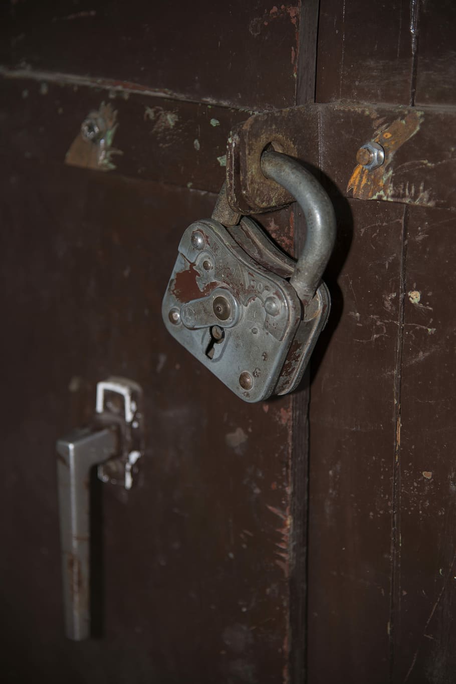 Padlock, Old, Metal, Closed, Brown, handle, door, wood, scale HD wallpaper