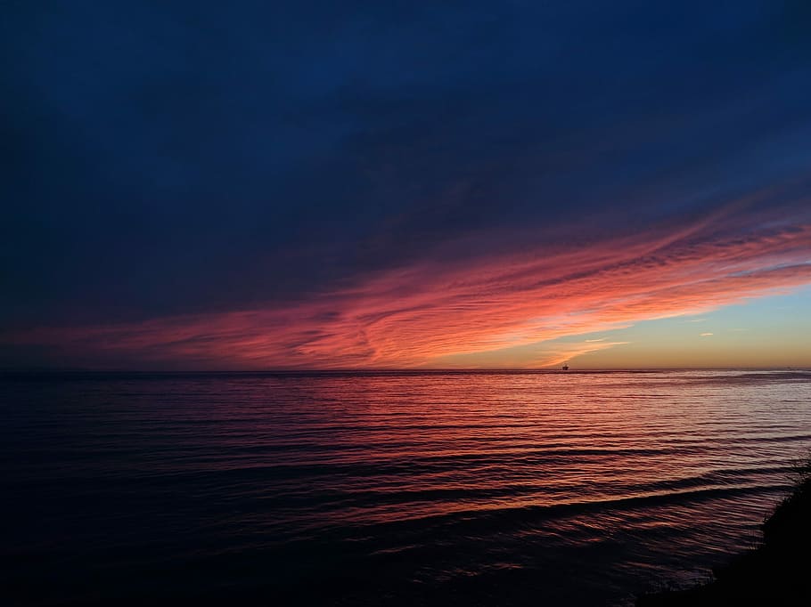 body of water during sunset, blue sea during golden hour, ocean HD wallpaper