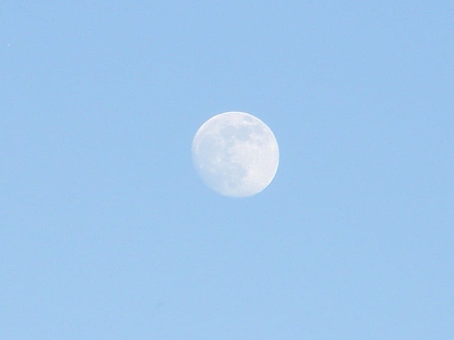 Moon, Sky, Blue, clear sky, copy space, outdoors, beauty in nature HD wallpaper