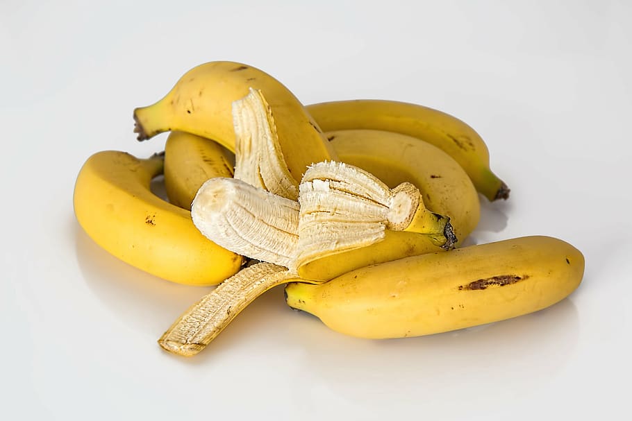 banana-tropical-fruit-yellow-healthy.jpg