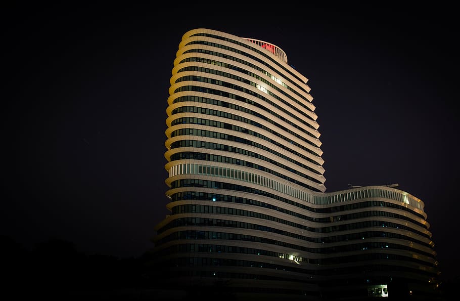 grey concrete building at night, brown, black, time, architecture HD wallpaper