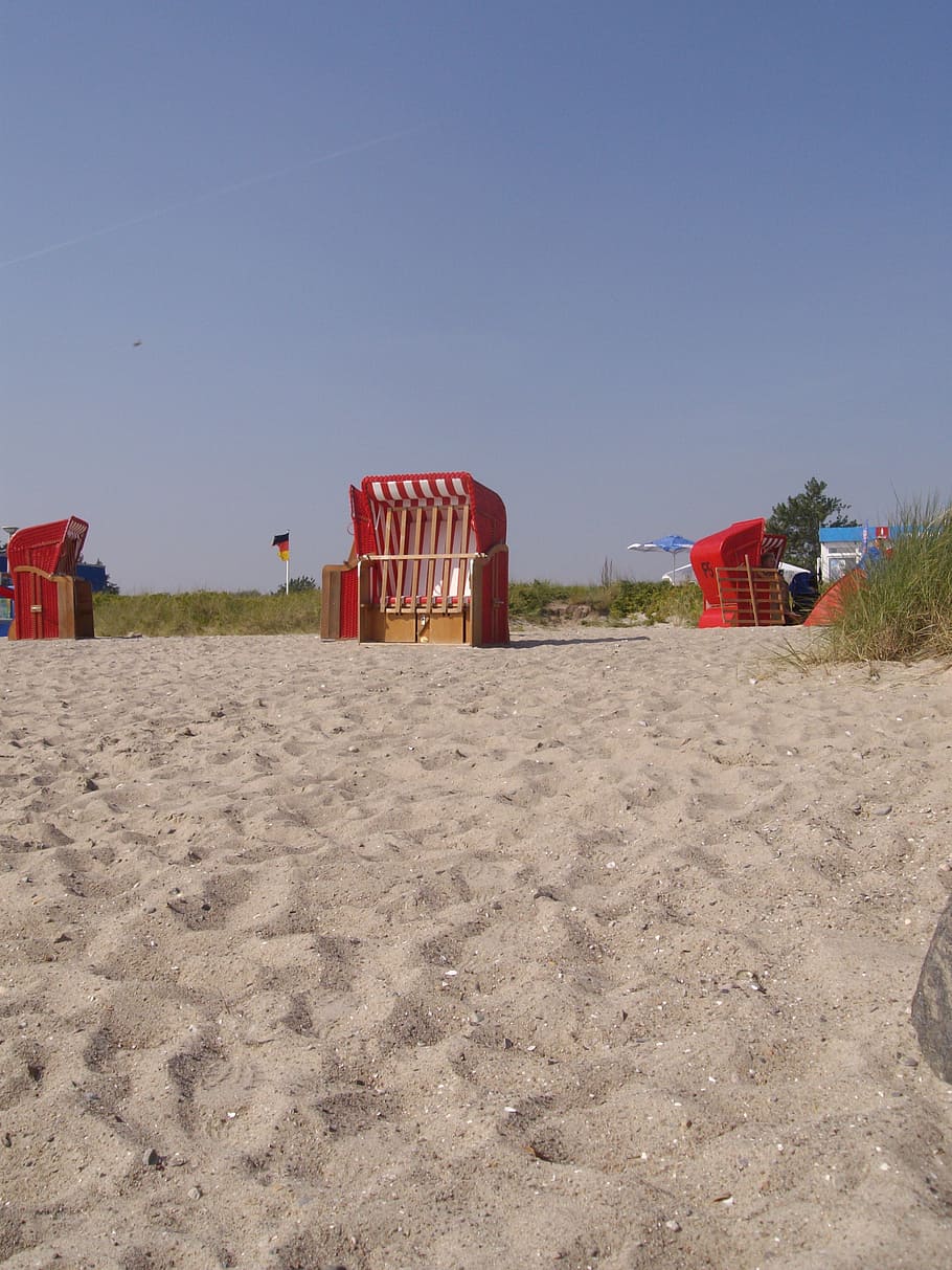 blue, beach, sand, coast, beach chair, holiday, sky, land, copy space HD wallpaper