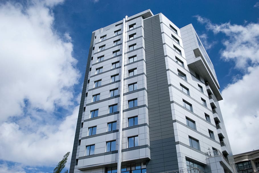 Building, Clouds, Buildings, Hotel, sky, hotels, architecture HD wallpaper