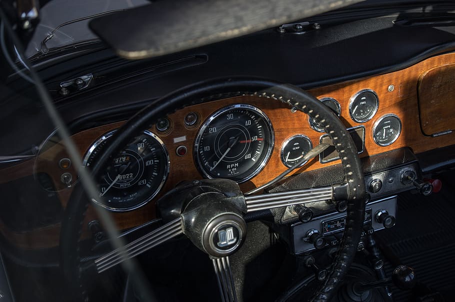 auto, triumph, oldtimer, dashboard, cockpit, display instruments HD wallpaper