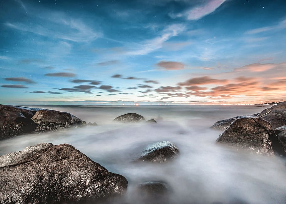 rock formation and sunrise photo, sea, sky, ocean, rocks, fog HD wallpaper