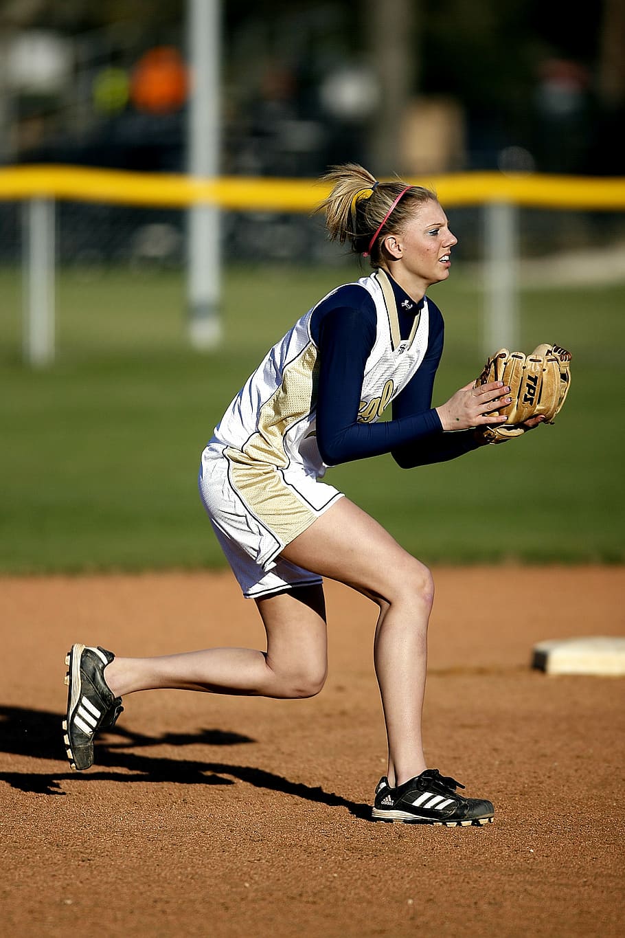 softball, action, female, player, short stop, competition, activity HD wallpaper