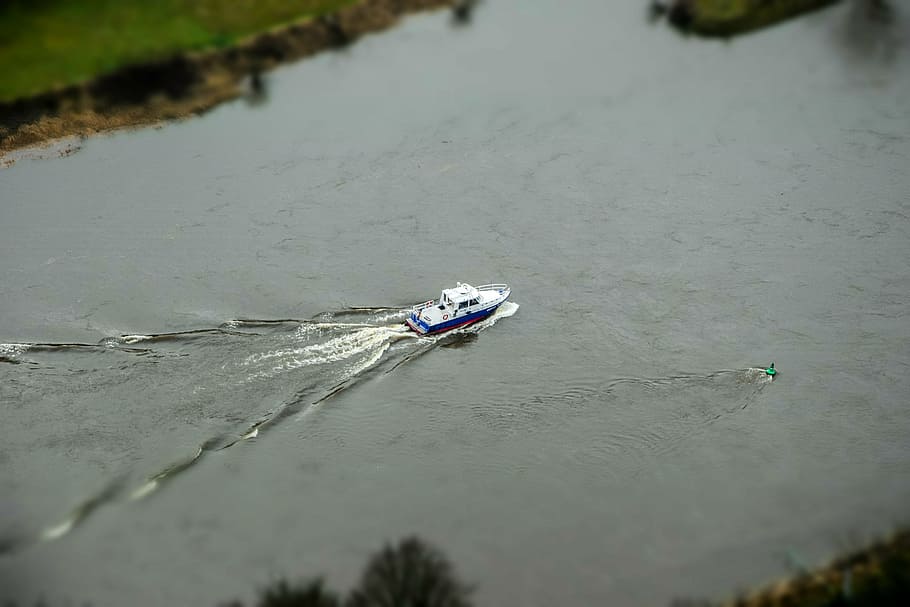 boot, water, river, elbe, yacht, tiltshift, nautical vessel HD wallpaper