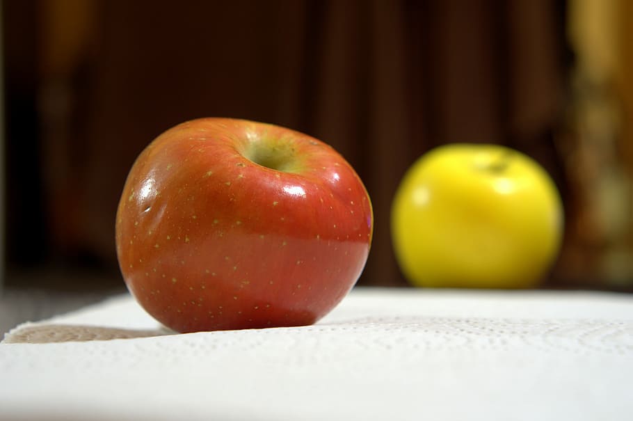 apples, red, yellow, food, malus domestica, fruit, delicious HD wallpaper