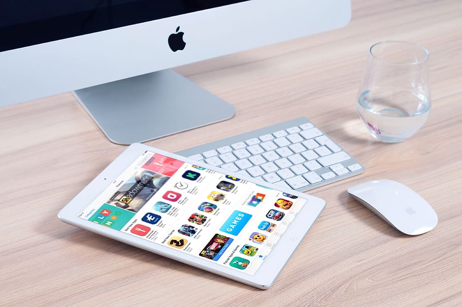 white iPad mini on silver Apple keyboard, imac, mockup, mouse HD wallpaper