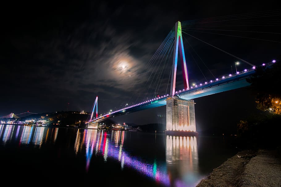 suspension bridge during nightime, lighted bridge during night time HD wallpaper