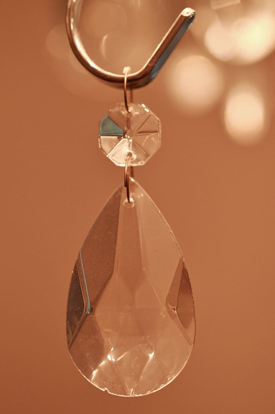 crystal, light, transparent, glass, glassy, shimmer, glass stone HD wallpaper