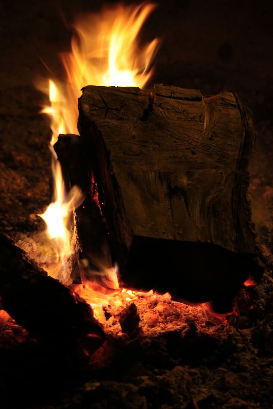 Fire, Flame, Glow, Hot, fire - natural phenomenon, heat - temperature HD wallpaper