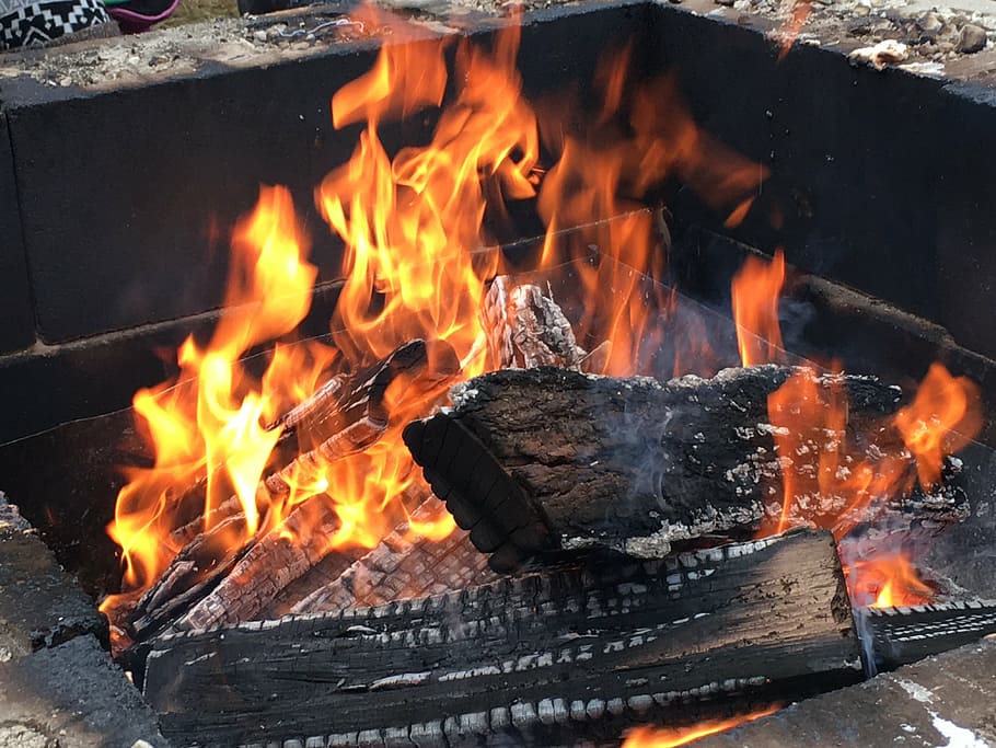 wood fire, fire pit, flame, burning, campfire, logs, fire - natural phenomenon HD wallpaper