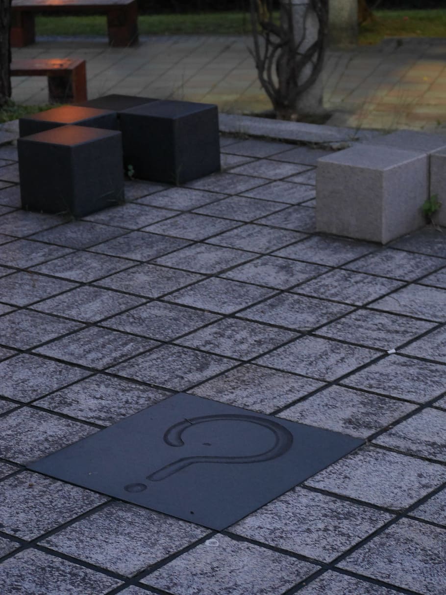 question mark, park, seats, symbol, stone, day, footpath, no people HD wallpaper