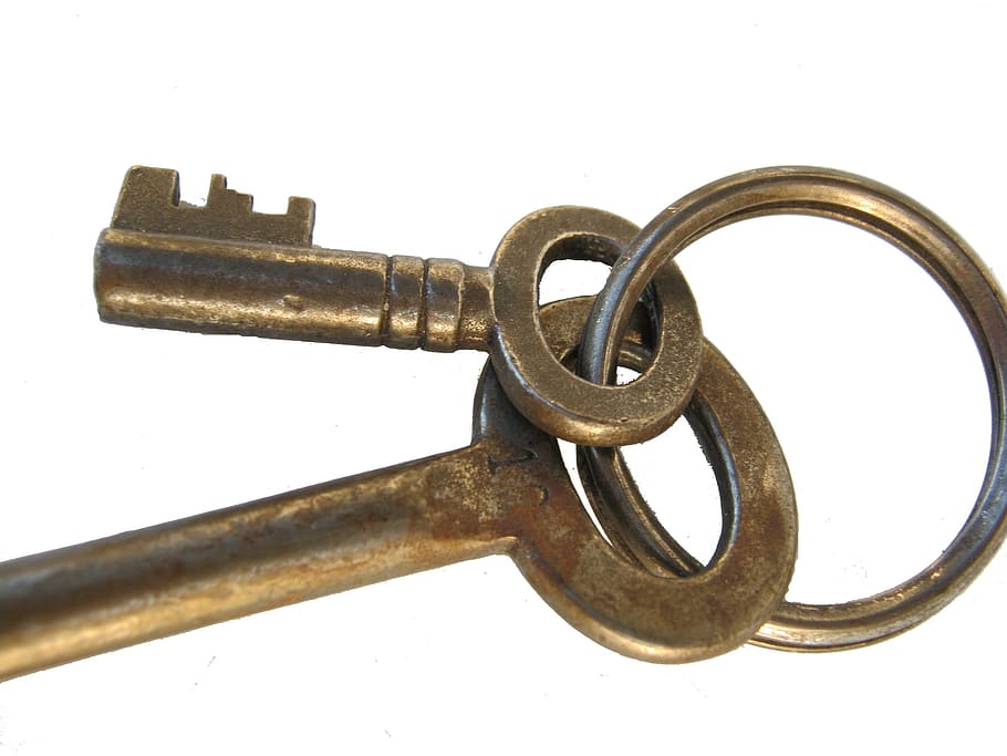 key, isolated, metal, ring, close, white background, studio shot HD wallpaper