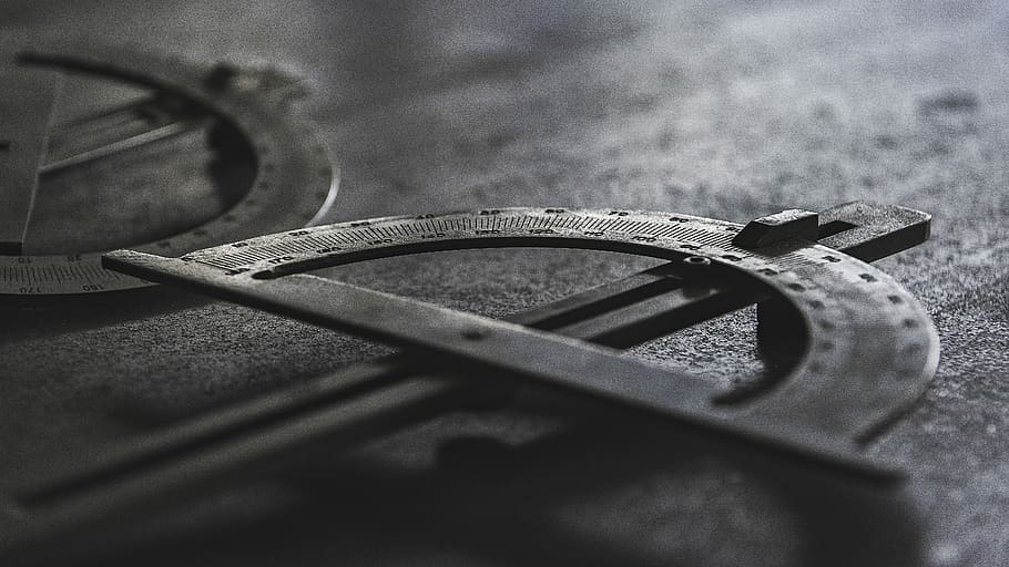 grayscale photo of measuring equipment, grayscale photo of measuring tool HD wallpaper