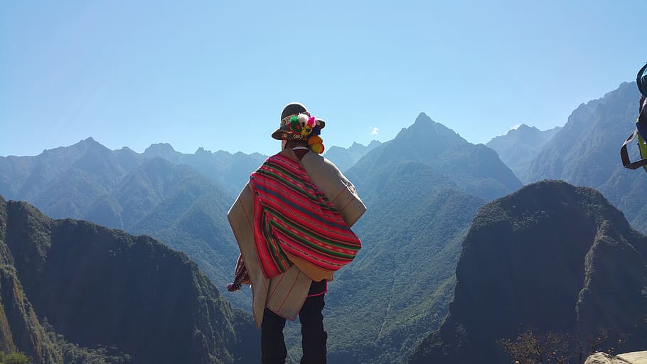 person standing beside mountain, Paco, Peru, Landscape, Shaman HD wallpaper