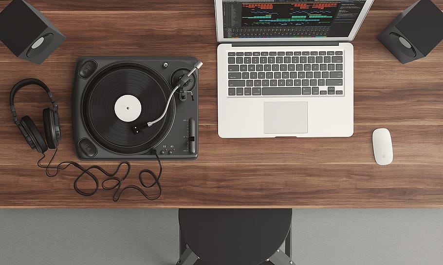 MacBook on table top, turntable, top view, audio, equipment HD wallpaper