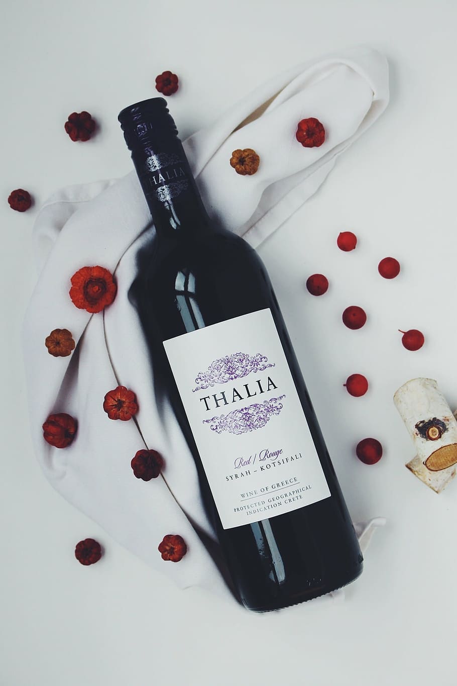 Thalia bottle, wine bottle, red wine, fruit, cork, beverage HD wallpaper