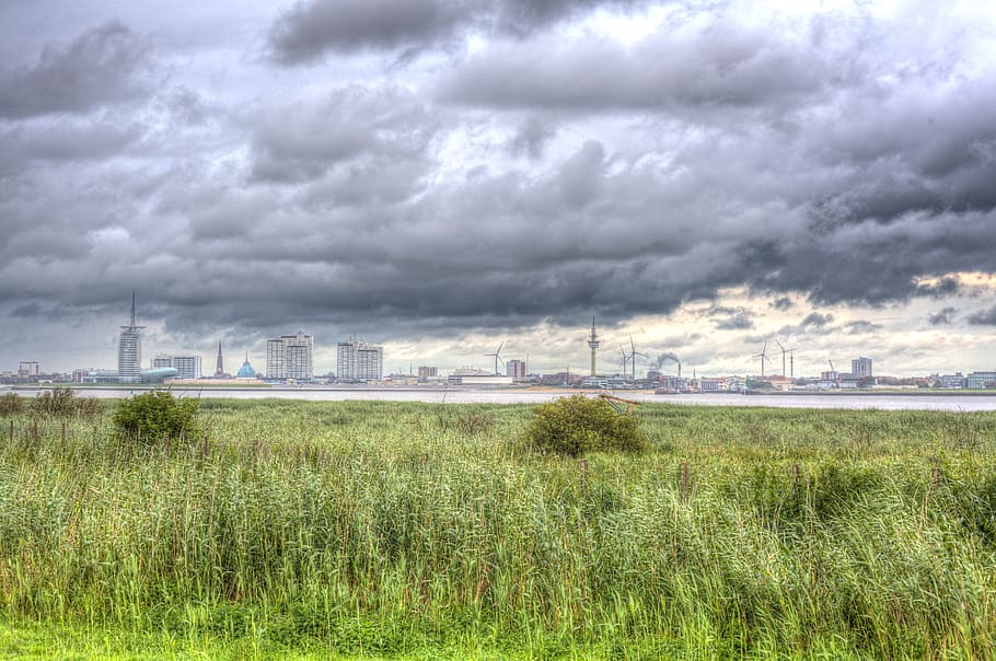 clouds, bremerhaven, skyline, meadow, hdr, wind, green, grey HD wallpaper