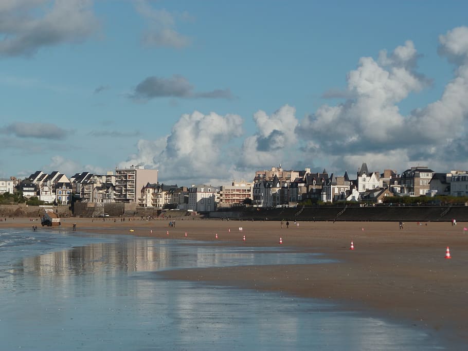 sea, brittany, beach, building exterior, architecture, built structure HD wallpaper
