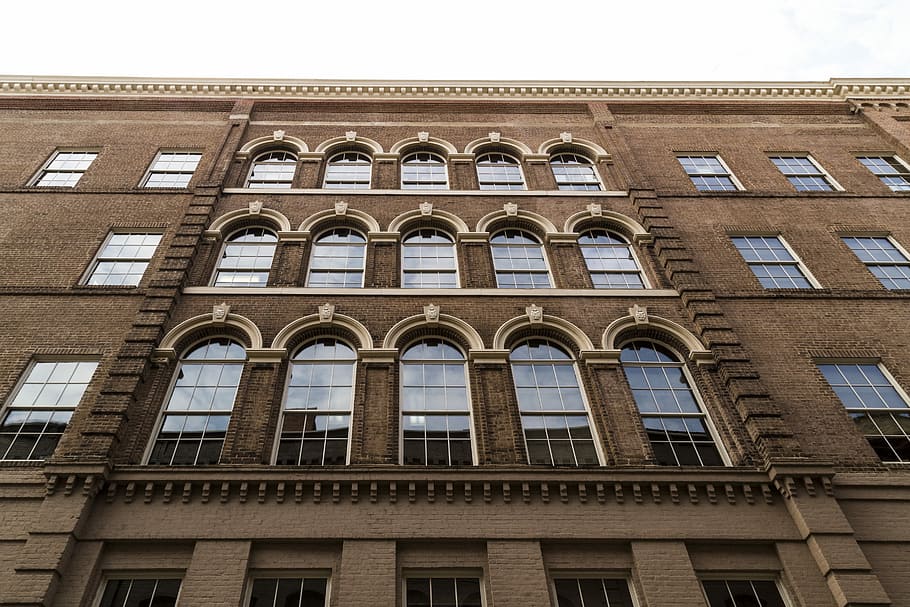 brown 4-storey building, low-angle view of brown building, architecture HD wallpaper