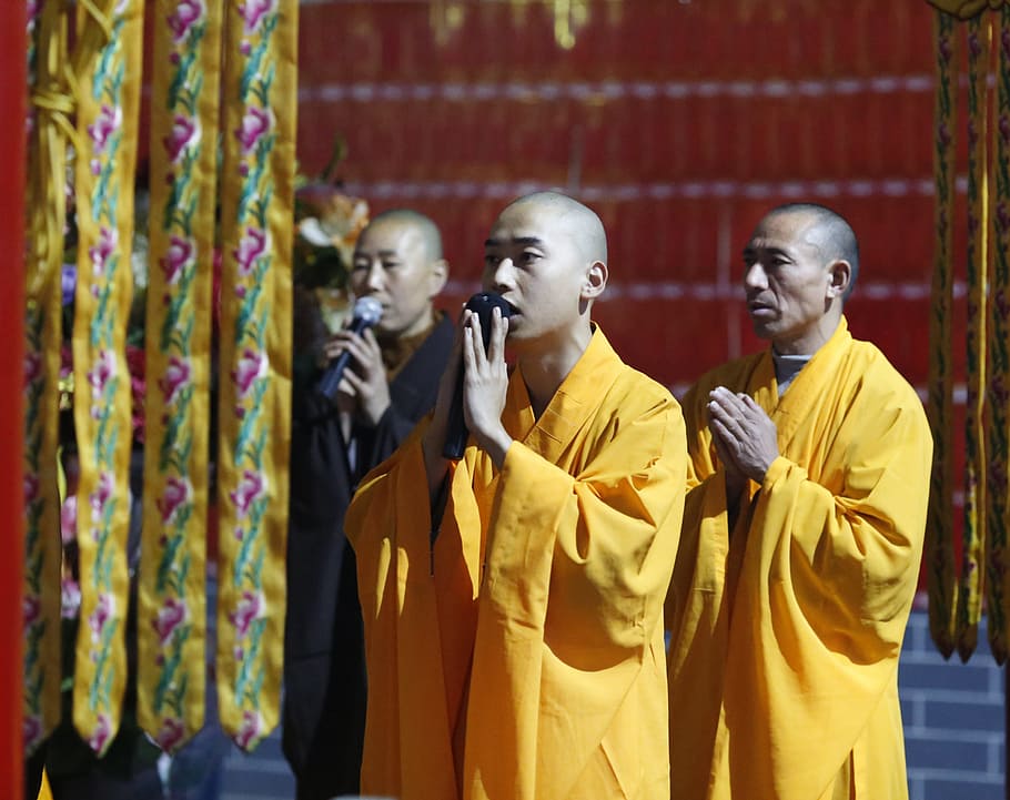 monk, monks, chanting, zheng guanyin temple, buddhism, belief