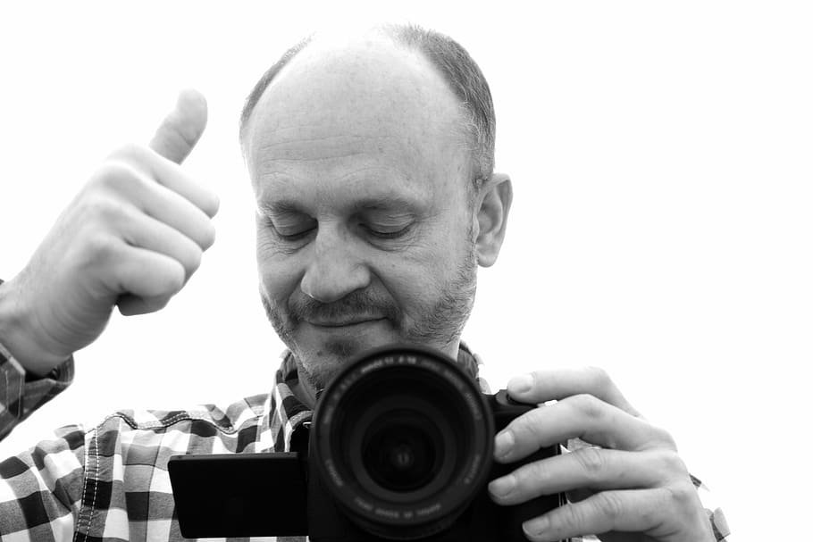 Photographer, Man, Hand, Characters, match, mirror, selfie HD wallpaper