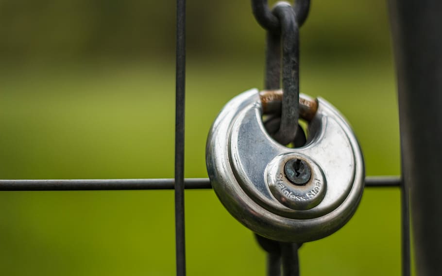 Castle, Padlock, Castles, Grid, Shiny, shut off, u-lock, security HD wallpaper