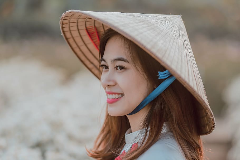 woman wearing brown hat, vietnamese, girl, conical hat, asian, HD wallpaper