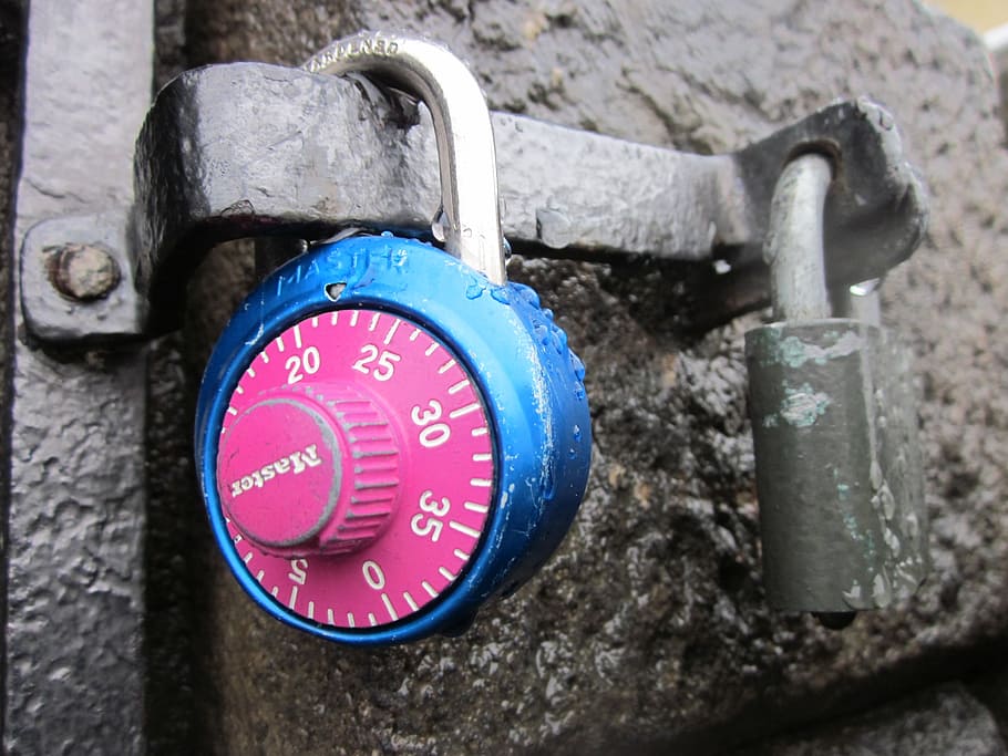 combination lock, castle, padlock, door lock, padlocks, love castle HD wallpaper