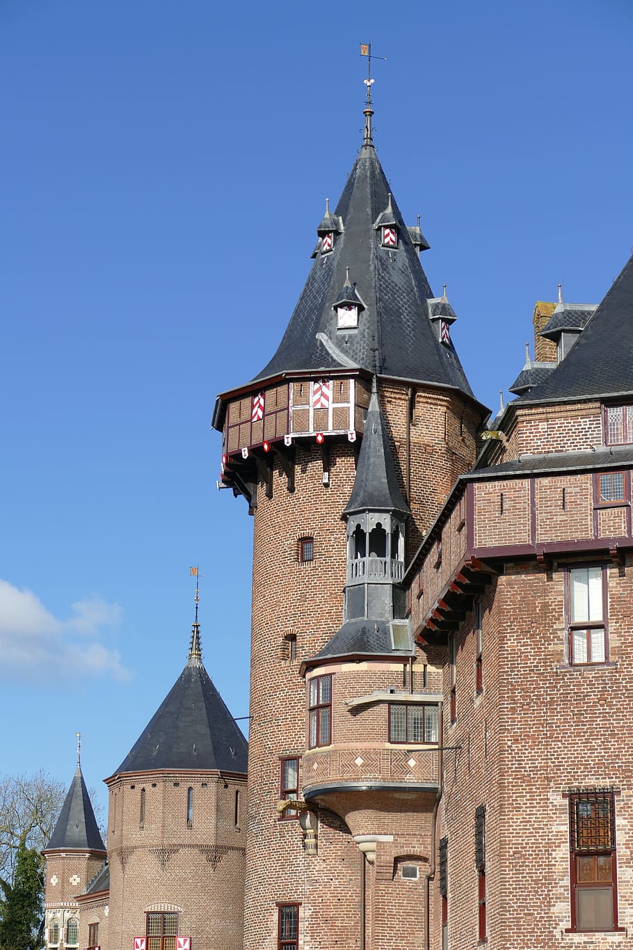 tower, castle, lock, architecture, history, point of interest HD wallpaper