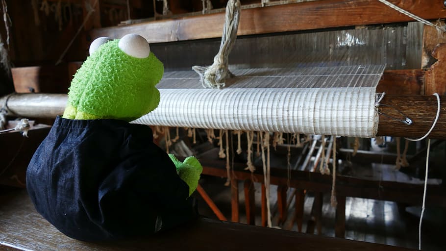 loom, weave, thread, craft, hand labor, kermit, frog, indoors HD wallpaper