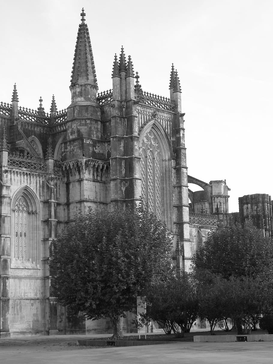 perspective, building, structure, spires, exterior, architecture HD wallpaper