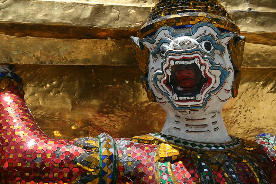 face, expression, glare, teeth, red, white, gold, thai, buddhist HD wallpaper