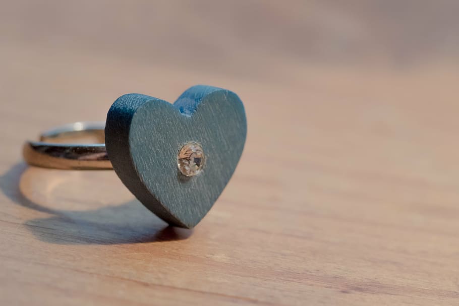 children ring, wedding ring, engagement, before, love, together HD wallpaper