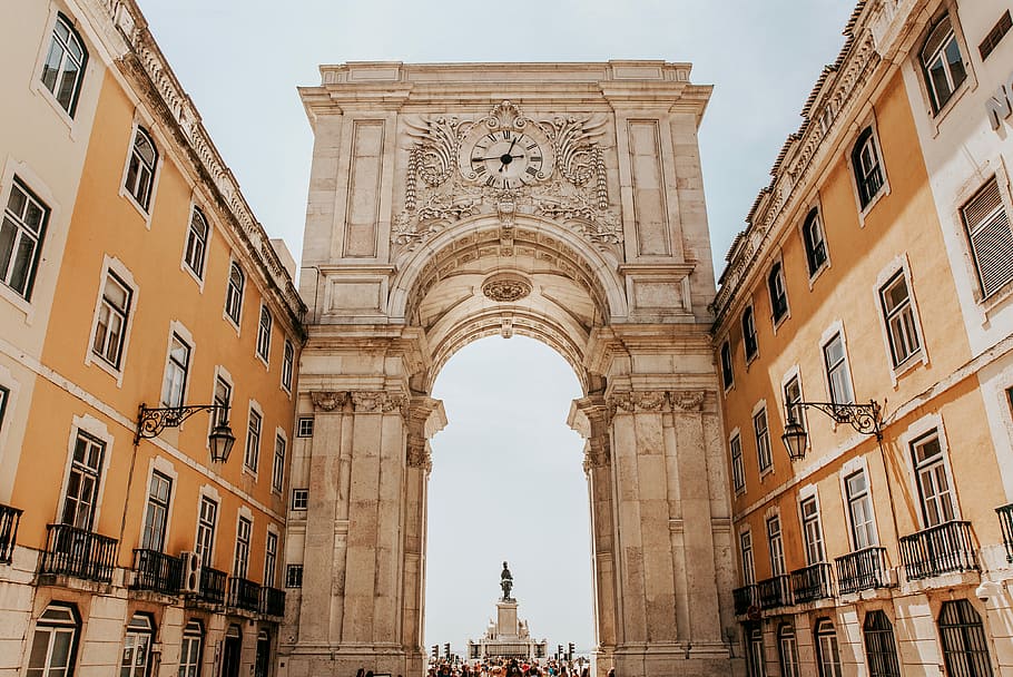 brown concrete arc, arc between buildings, architecture, stone HD wallpaper